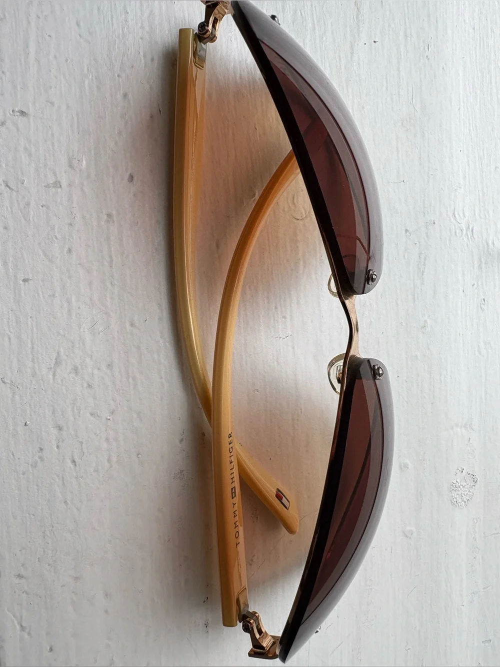 Tommy Hilfiger sunglasses • amber lens